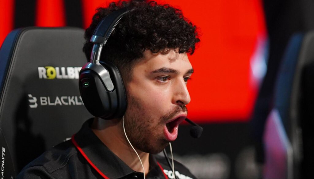 Lotan “Spinx” Giladi reacting during a Counter-Strike 2 match while playing for MOUZ