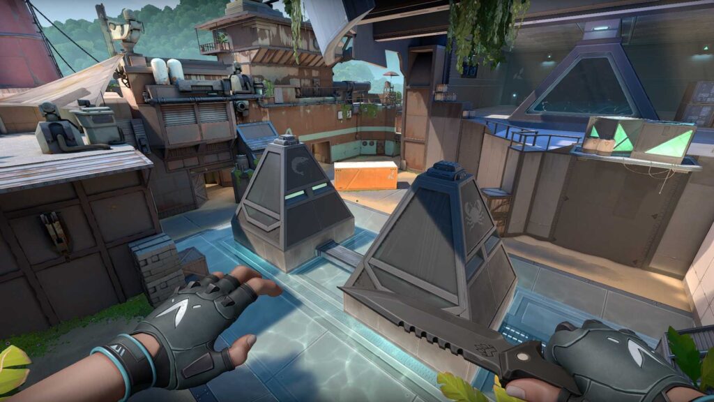 Defender perspective on Breeze B Site showing common hold angles, fallback positions, and sightlines toward B Main and Tunnel.