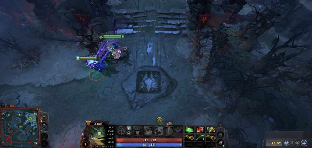 Largo starting the lane with basic support items alongside an ally in Dota 2