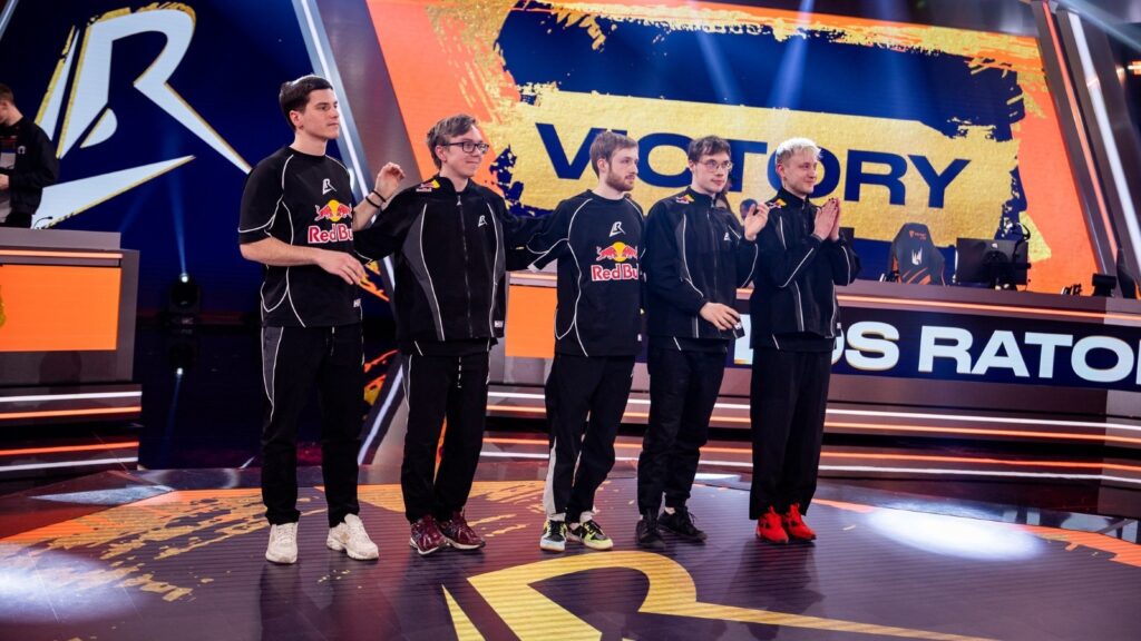 los ratones in lec arena