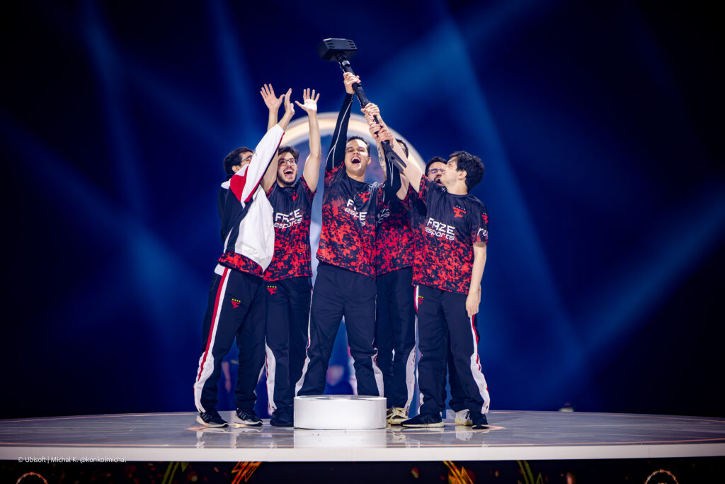 FaZe Clan lifting 2026 Rainbow Six Invitational Trophy