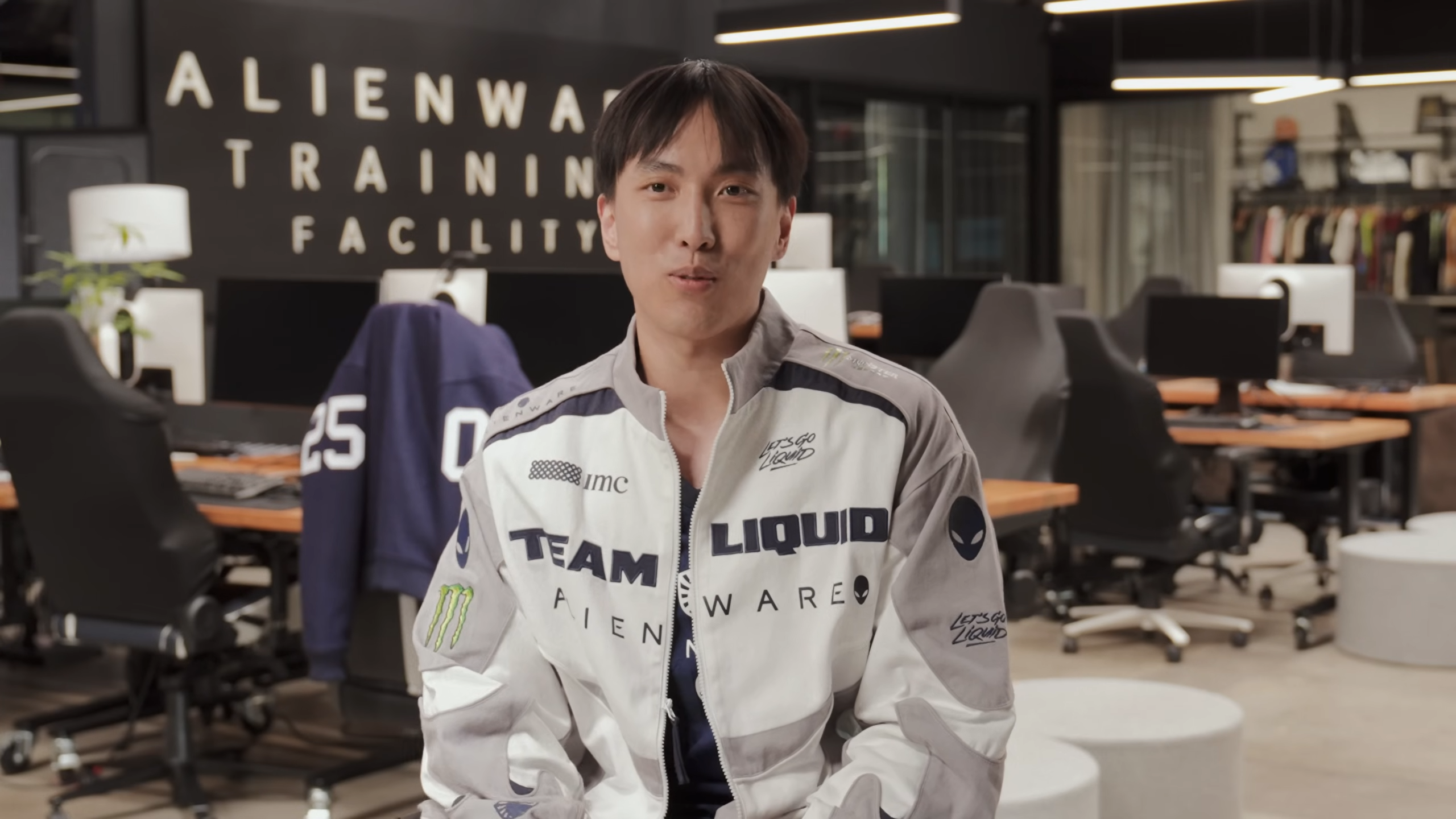doublelift returns to team liquid